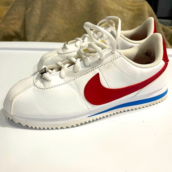Nike Cortez - Picture 1 of 5